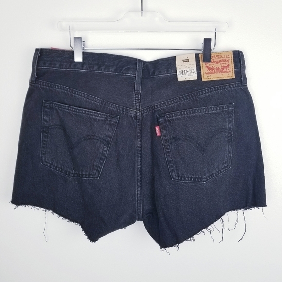 Levi's 501 Distressed Black Button Fly Denim Jean Shorts NWT size 33 - Picture 2 of 9